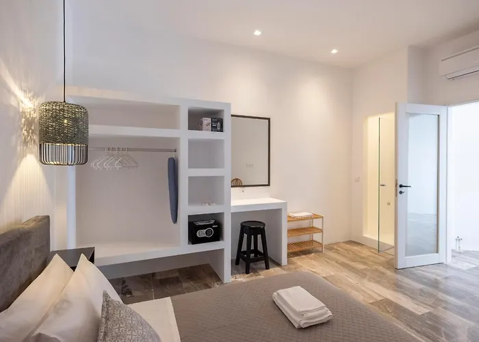 Ela Apartamento Naousa